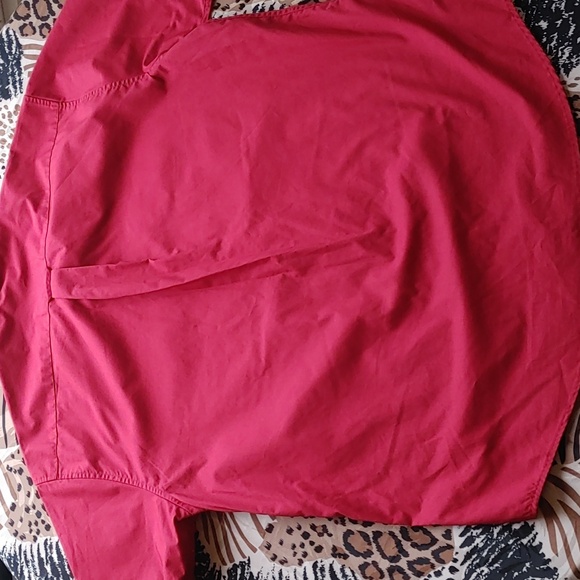 Red Retreat Short Sleeve Button Shirt - Picture 5 of 5